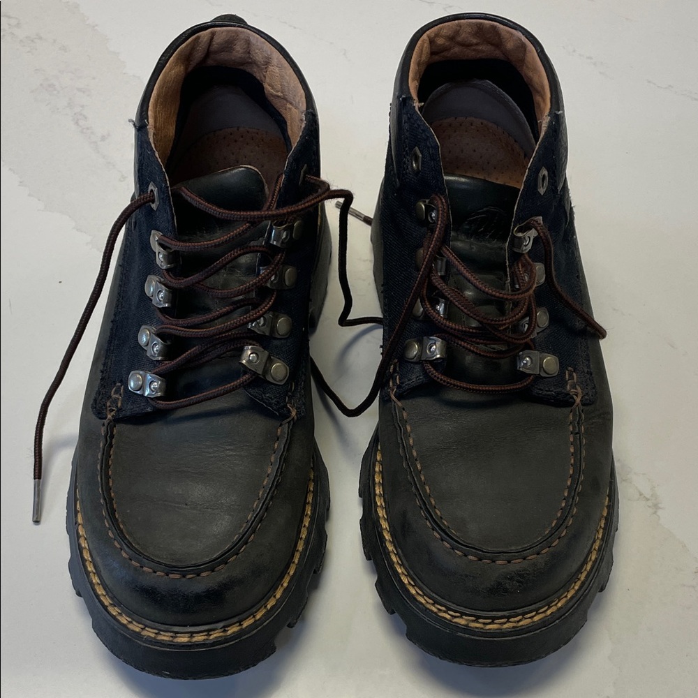 Ariat Black and Dark Olive Leather Boots